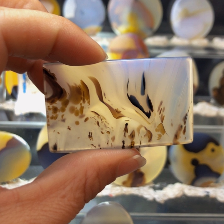 合金玛瑙/玉髓珠宝奇石135