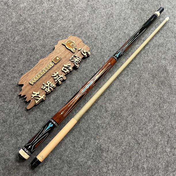 奥斯本兹征途2搭配T70实木中空前肢台球球杆