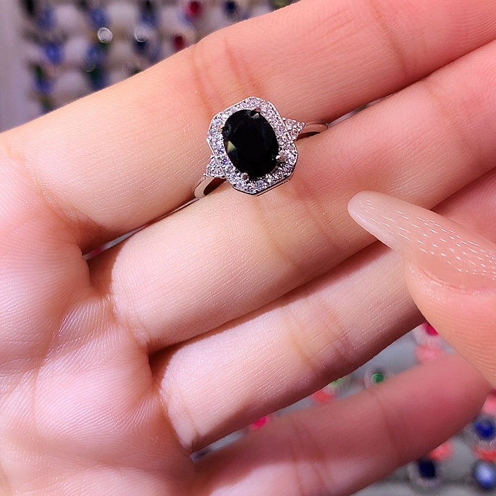 蓝宝石戒指银S925镶嵌6.8