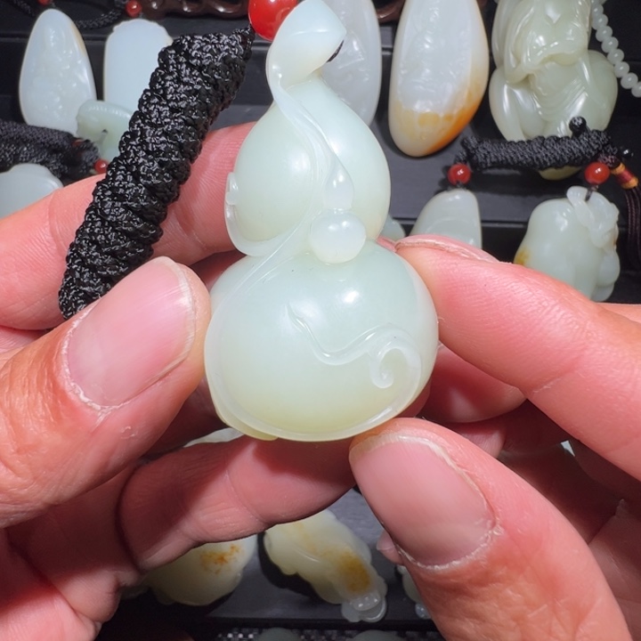 和田玉颈饰未镶嵌A****海