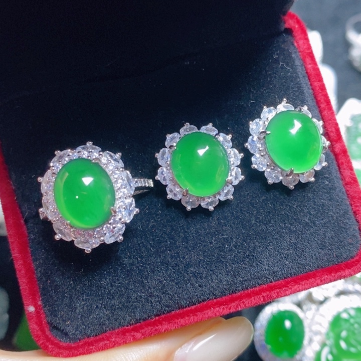 翡翠银S925镶嵌挂件蛋面两件套