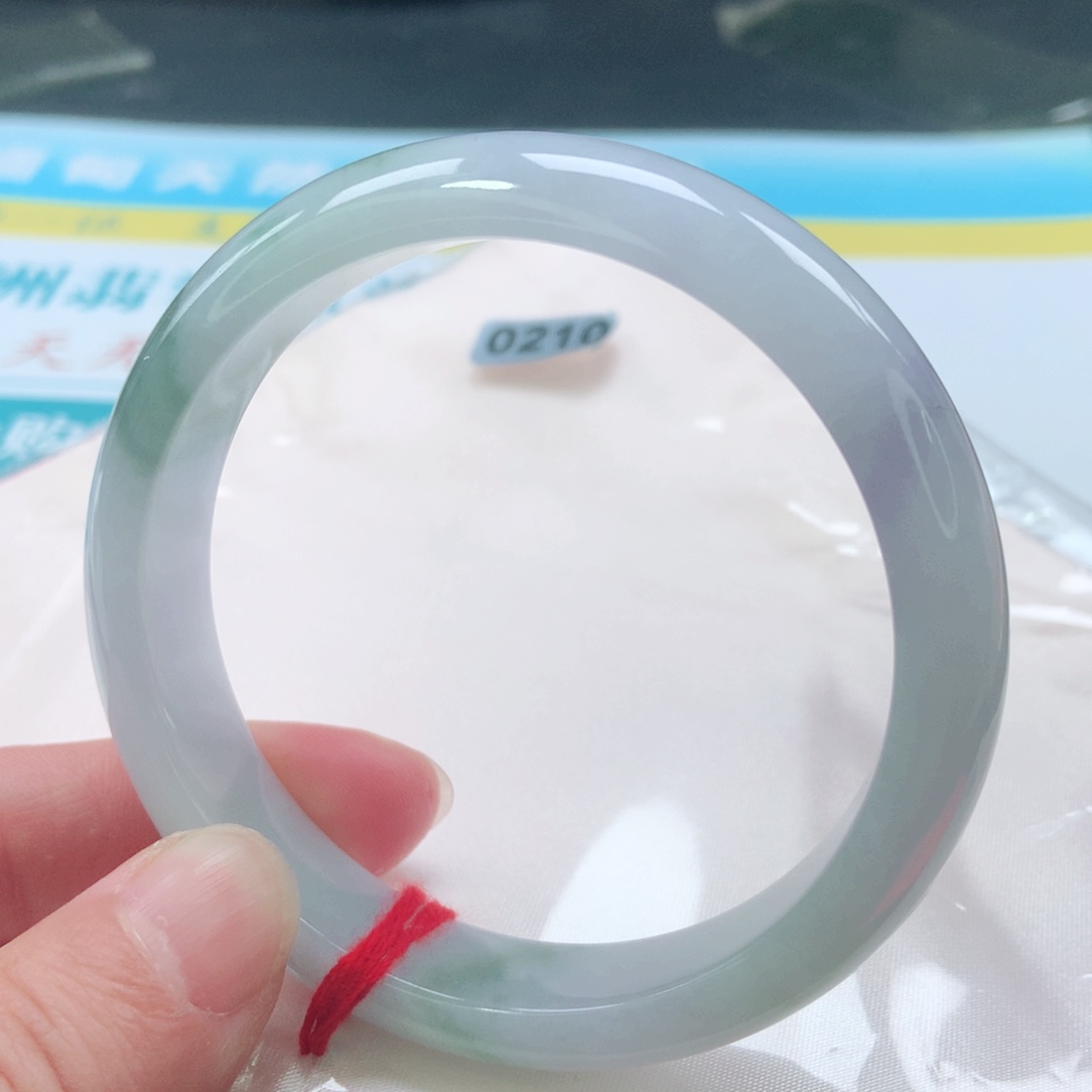 翡翠手镯未镶嵌0210号