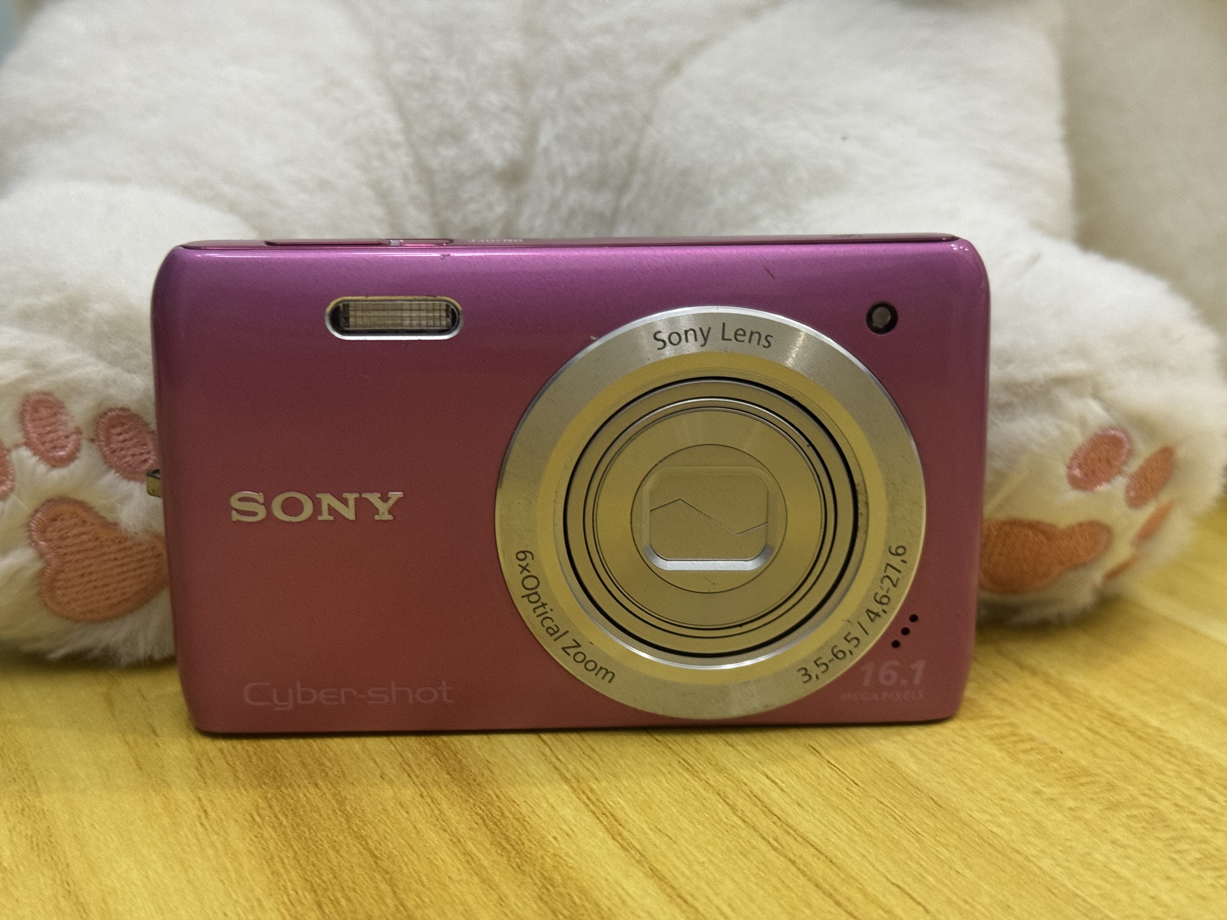 99新 Sony/索尼 99新索尼W670复古出片神器中文菜单