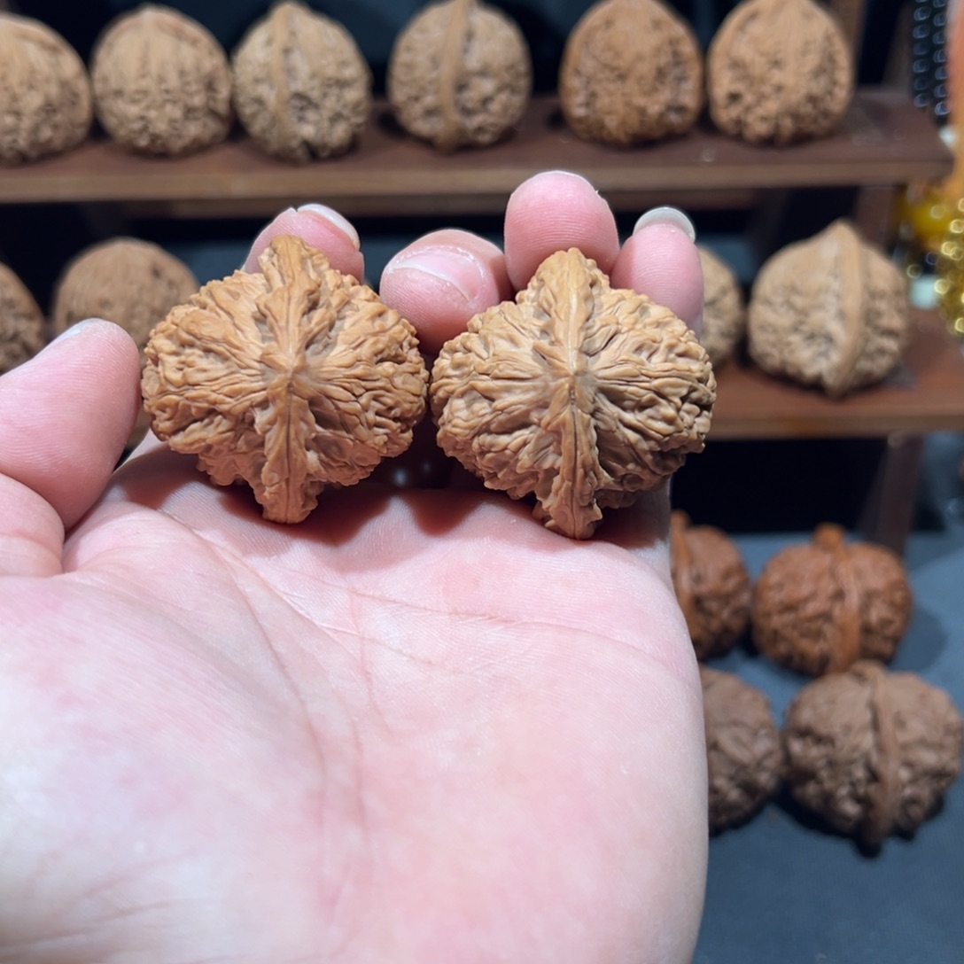 吊坠文玩核桃涿鹿三角对歪42全品