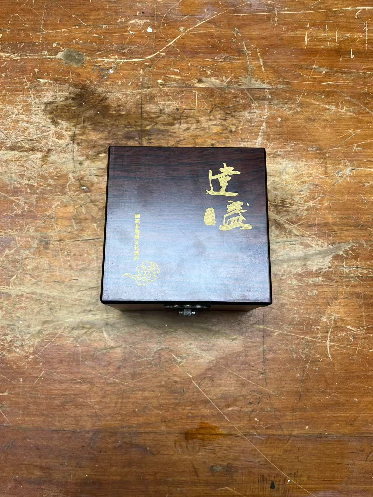 其他精品茶具@@@@@@@@@@@@@@@@@@@@@@@@@@（不带礼盒）素烧浮雕龙杯