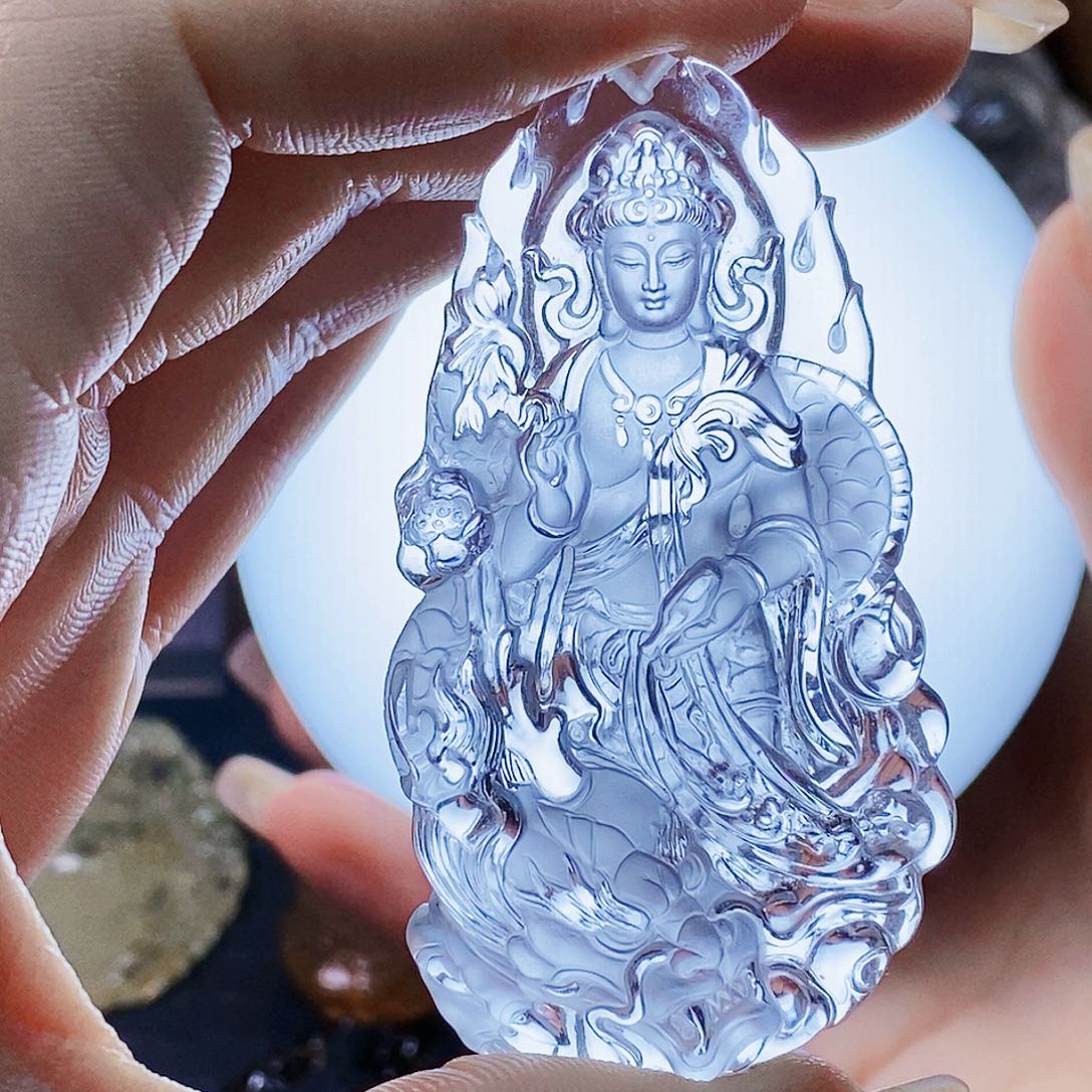 未镶嵌颈饰水晶李*生吊墜