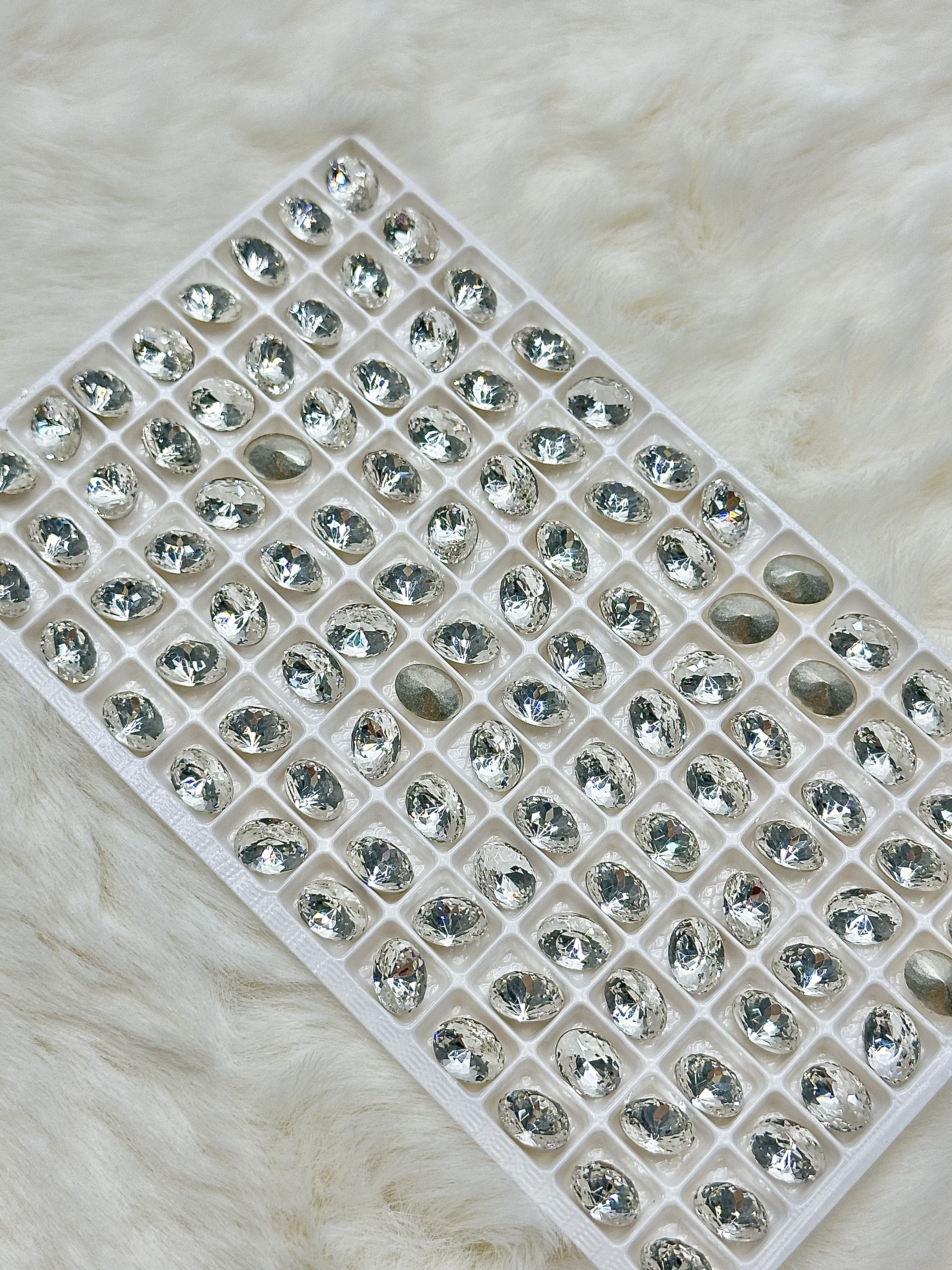 【进口料】白色尖底异形超闪美甲钻美甲饰品