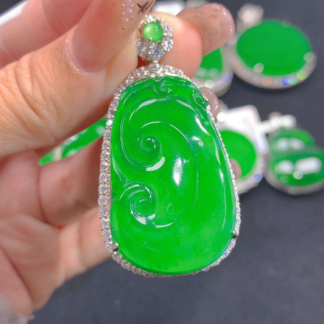 翡翠颈饰银S925镶嵌11111111111