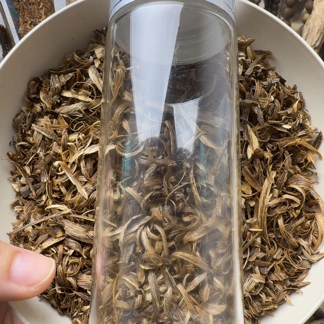 沉香沉香碎屑碎屑