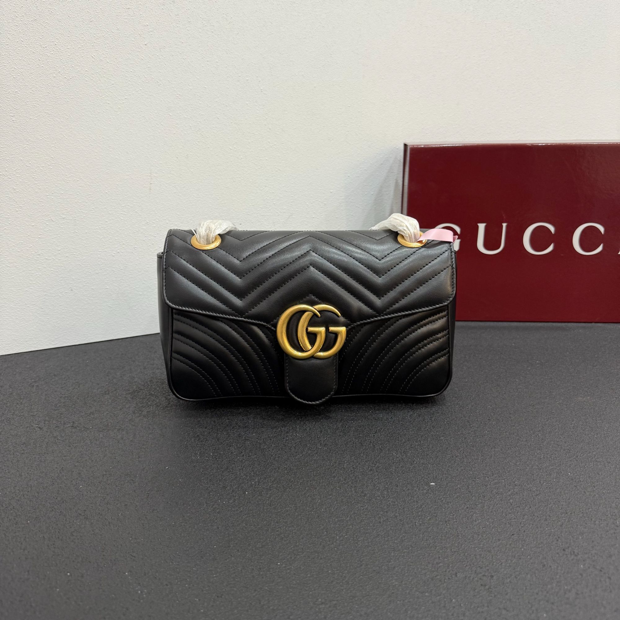 未使用 GUCCI/古驰 壹所奢品/GUCCI 马蒙26 黑金 黑内闲置 斜挎包