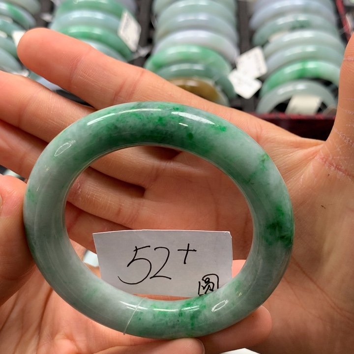 未镶嵌手镯翡翠手镯