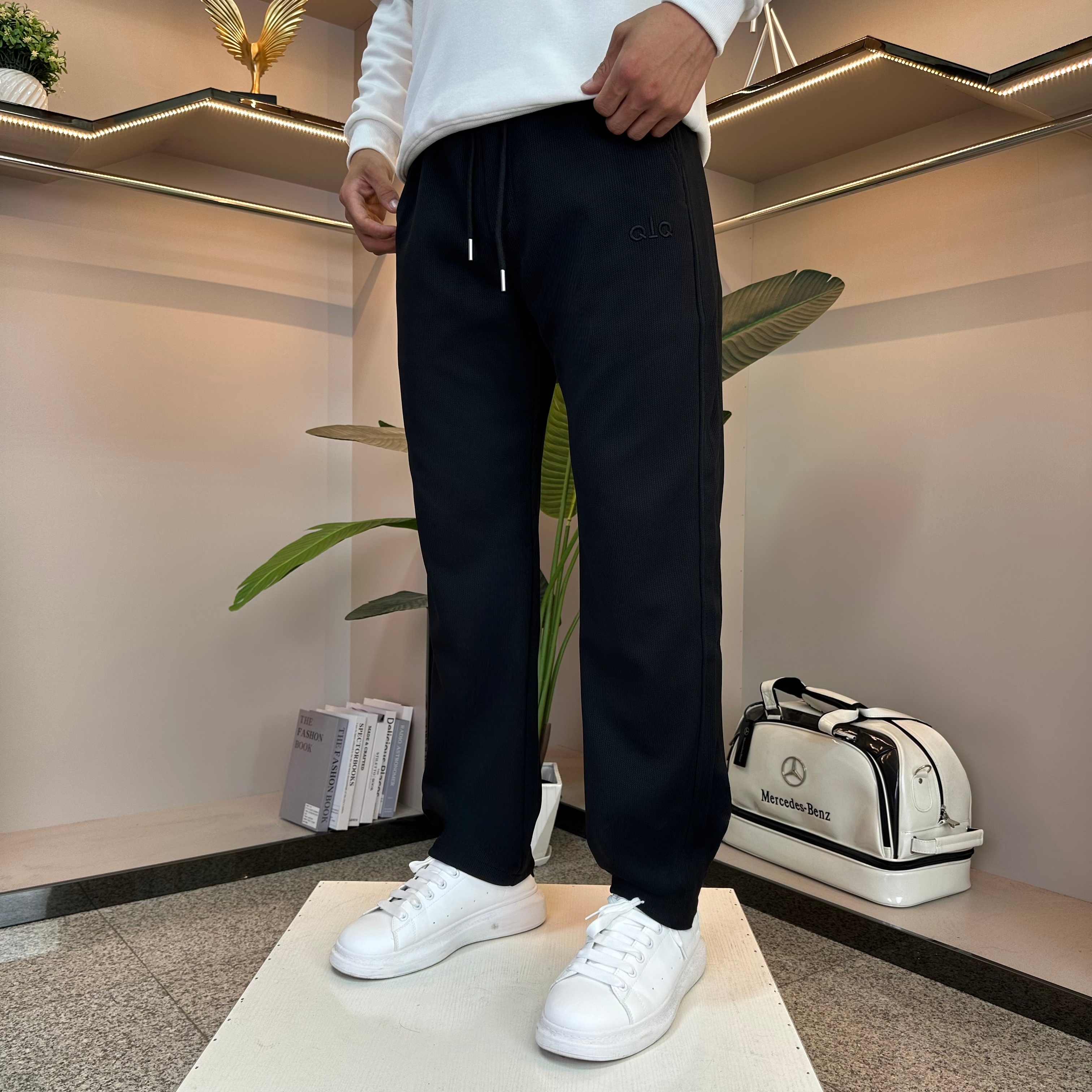 秋季新款休闲裤直筒长裤舒适宽松不起球运动潮流百搭男裤OLO458