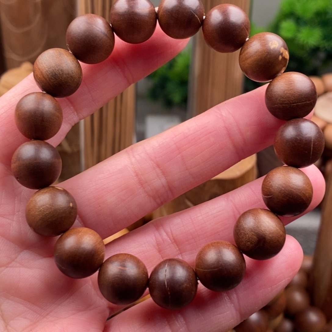 檀香木手串/手链赵****花老山檀香1.2焦糖手串