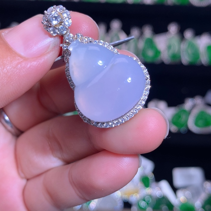 【闪购商品】颈饰银S925镶嵌翡翠天然翡翠
