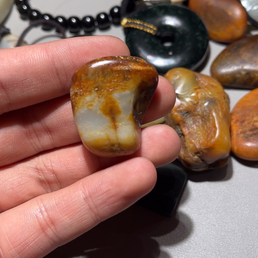 和田玉（子料）未镶嵌挂件