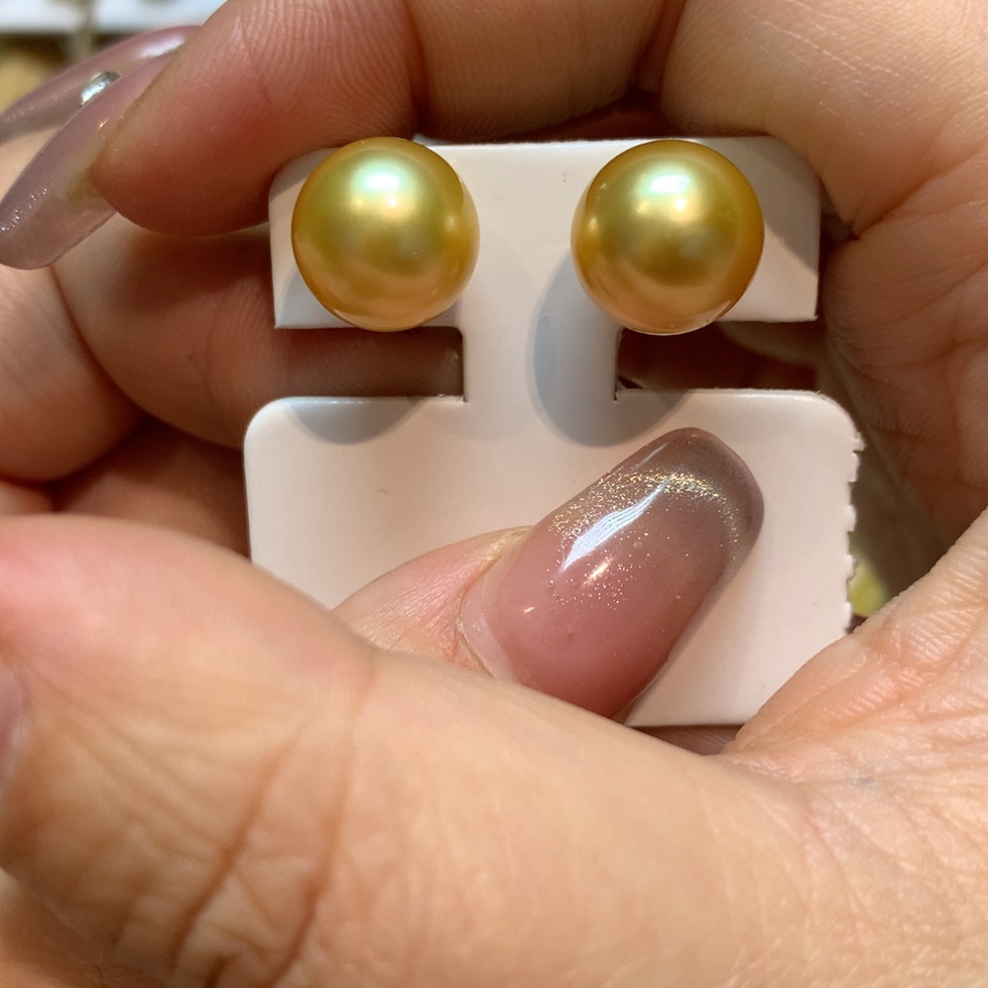 海水珍珠耳饰18K金镶嵌