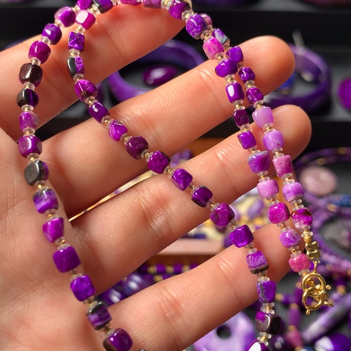 苏纪石（舒俱来）项链18K金镶嵌