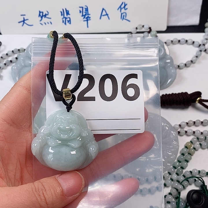 翡翠颈饰未镶嵌天然