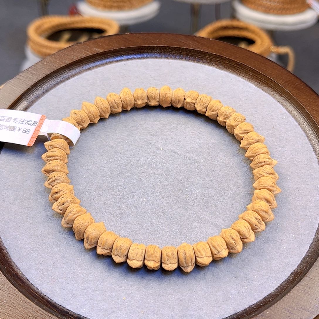 柏香籽/百香籽吊坠