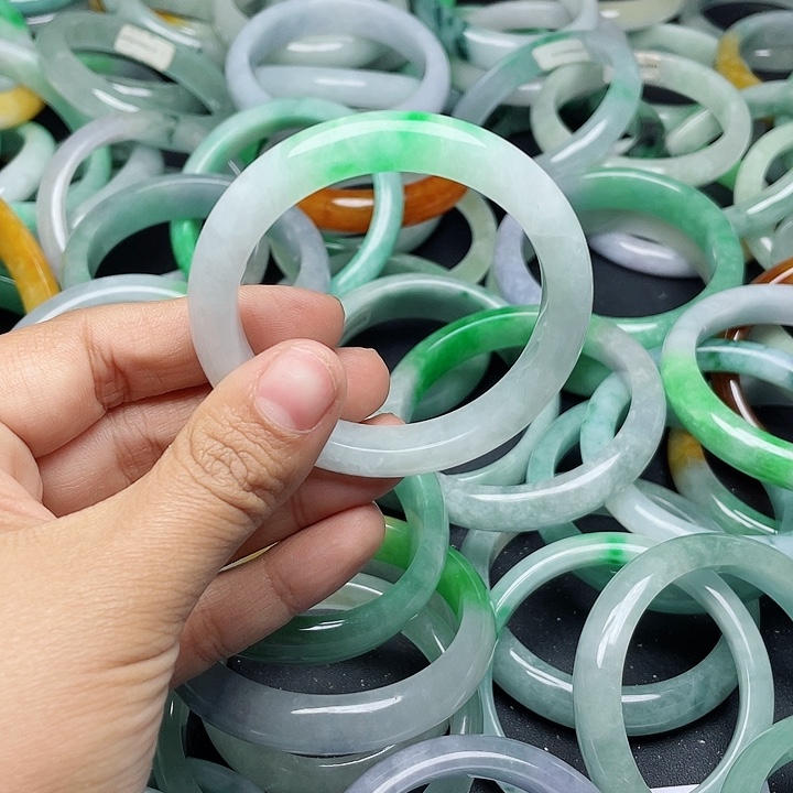 未镶嵌手镯翡翠森****店