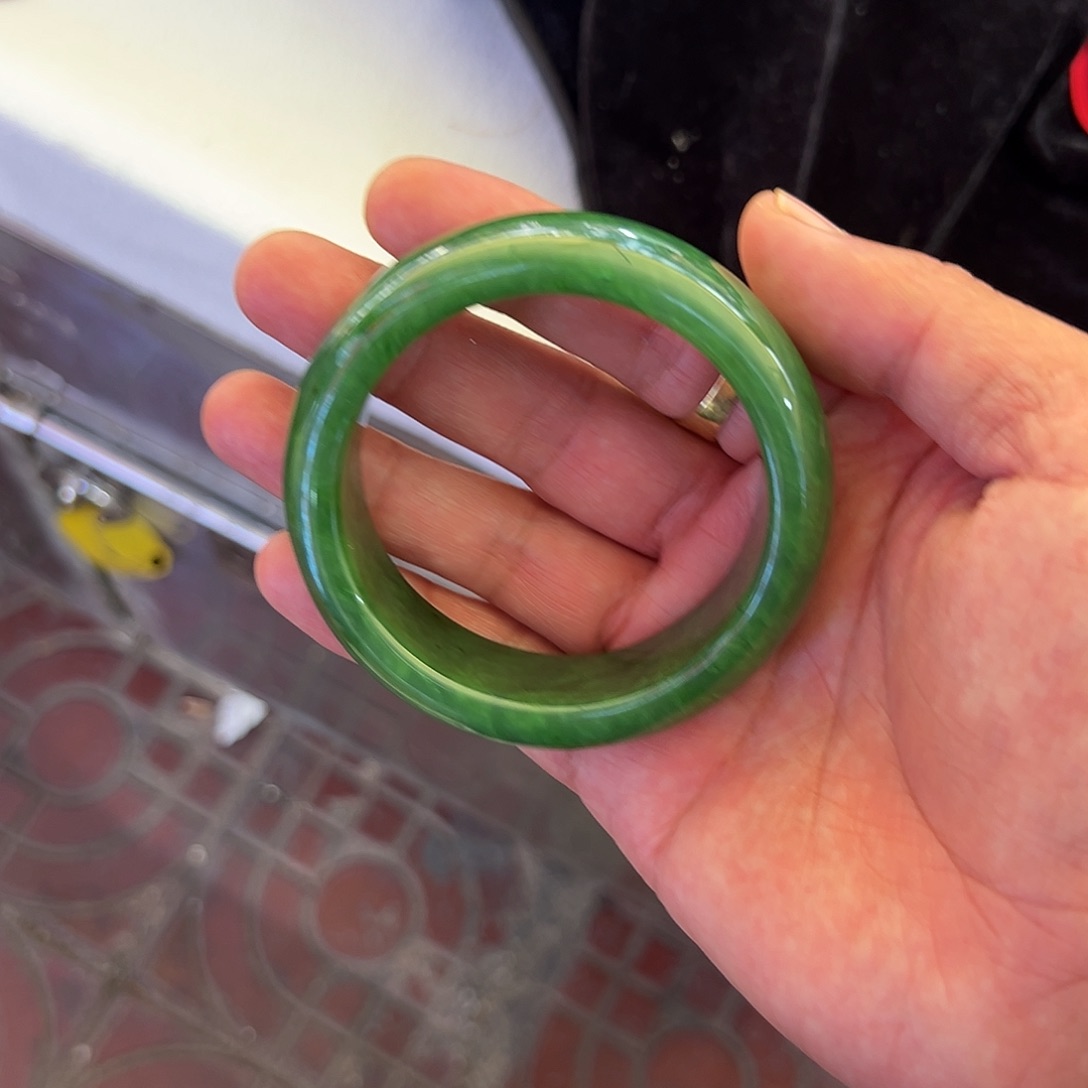 和田玉手镯未镶嵌老坑种北极圈碧玉正品