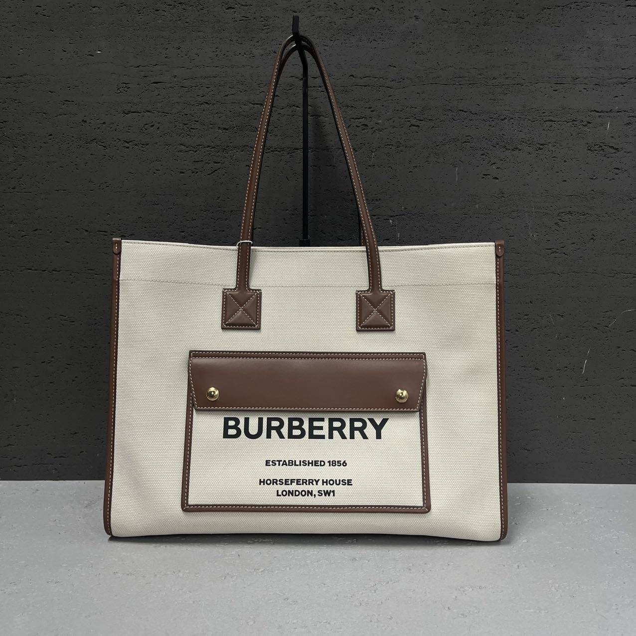 95新 BURBERRY/博柏利 安安/箱包/TYP882512290038