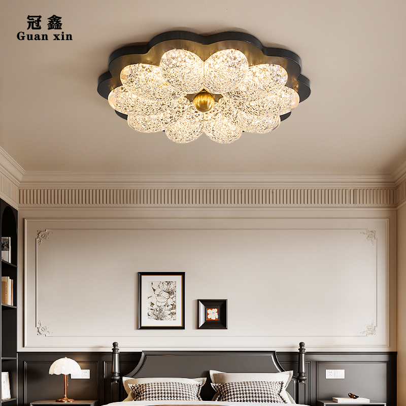 卧室吸顶灯中古风高级感轻奢树脂金箔主卧灯复古风创意花朵房间灯