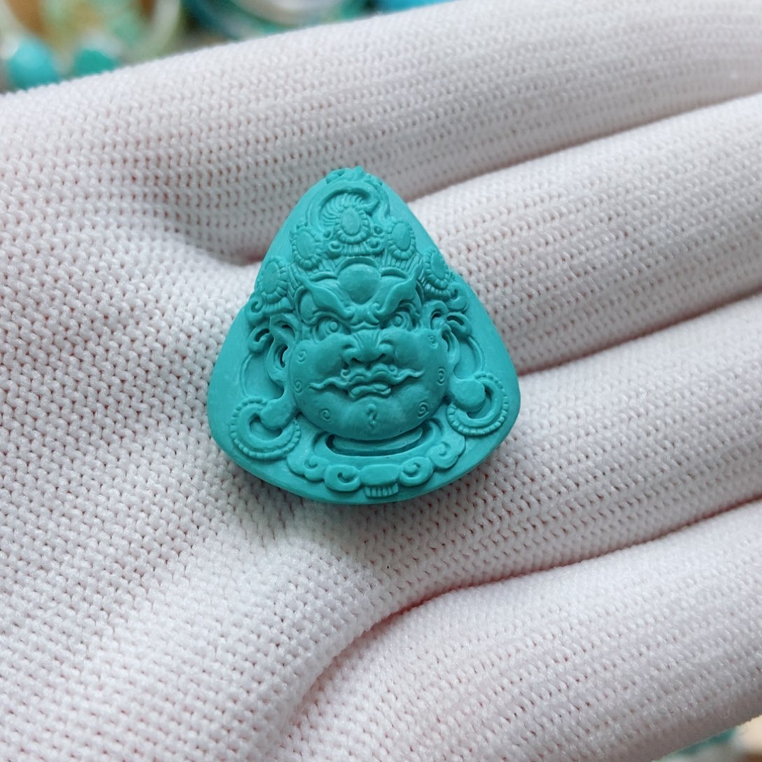 绿松石未镶嵌黄财神