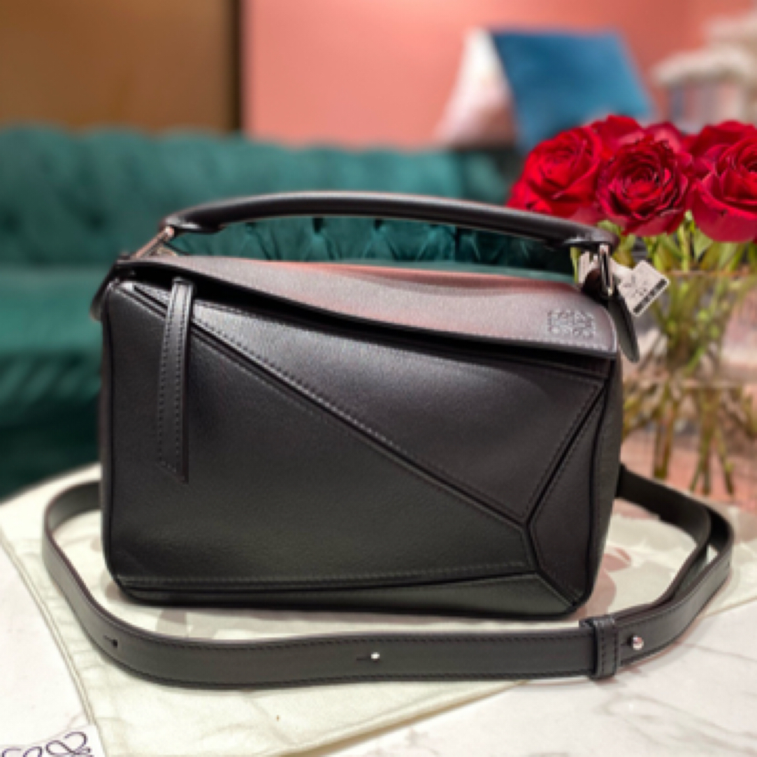 99新 LOEWE/罗意威 几何包黑银小号男女同款