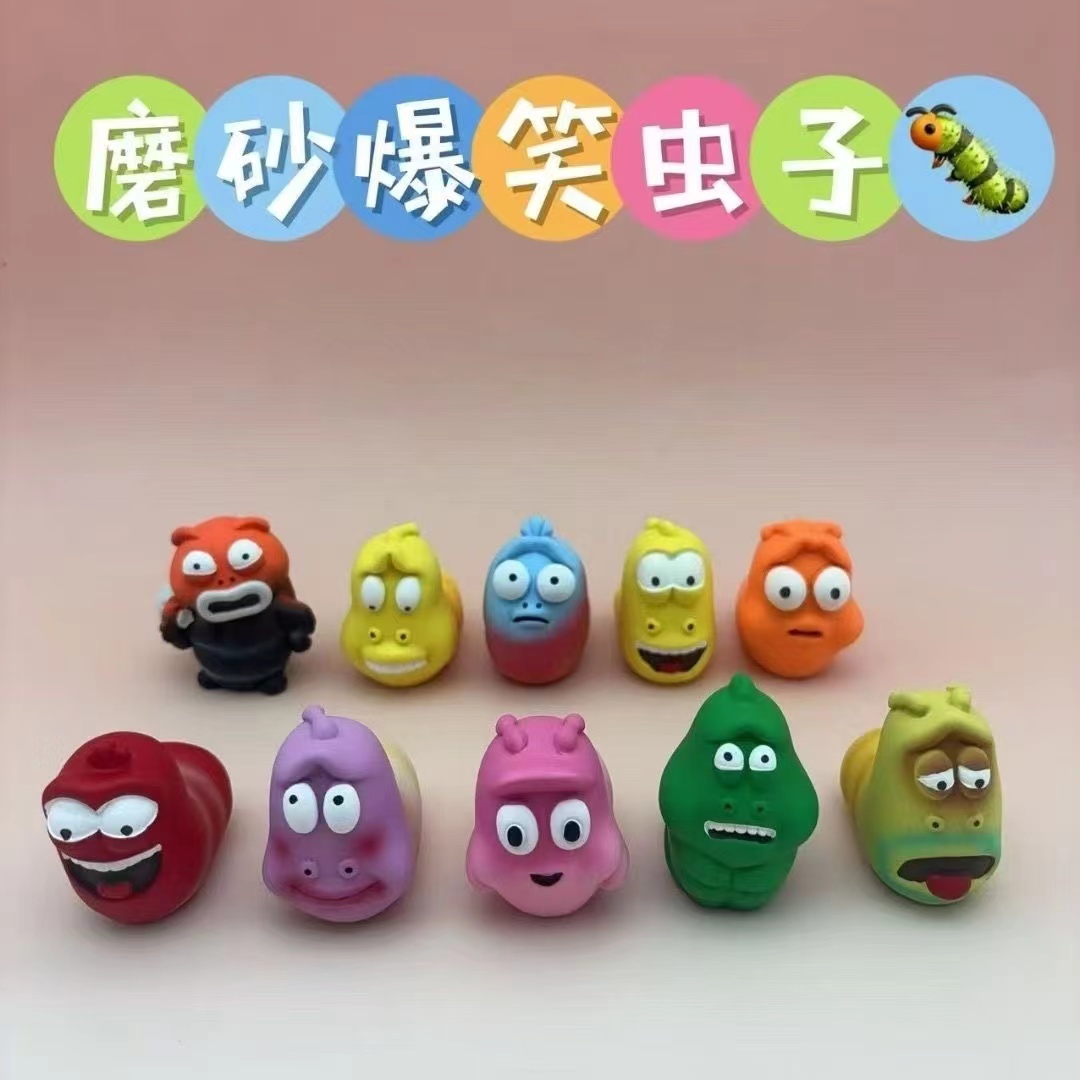 爆款爆笑虫子圣诞蜡笔小新可爱线条小狗迪莫成套多款可选树脂萌粒