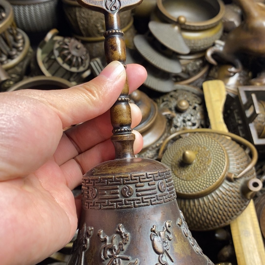 精美铜器做工精良