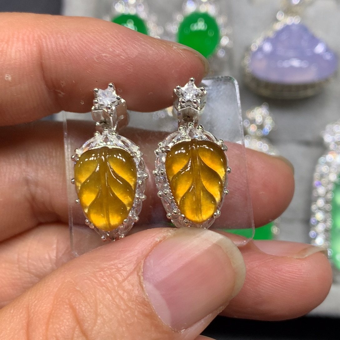 定制翡翠未镶嵌买断不退