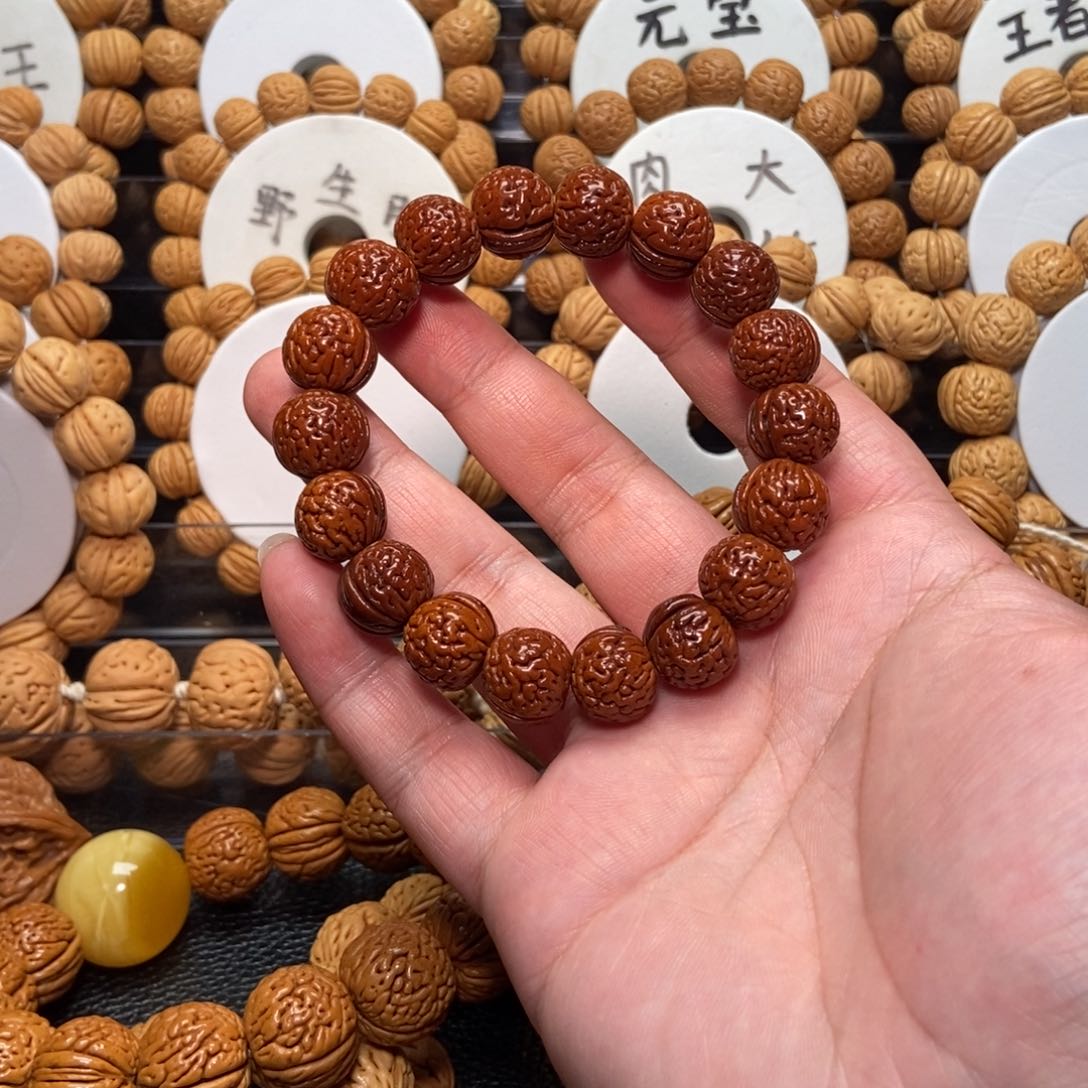 吊坠桃核致****?精品桃核