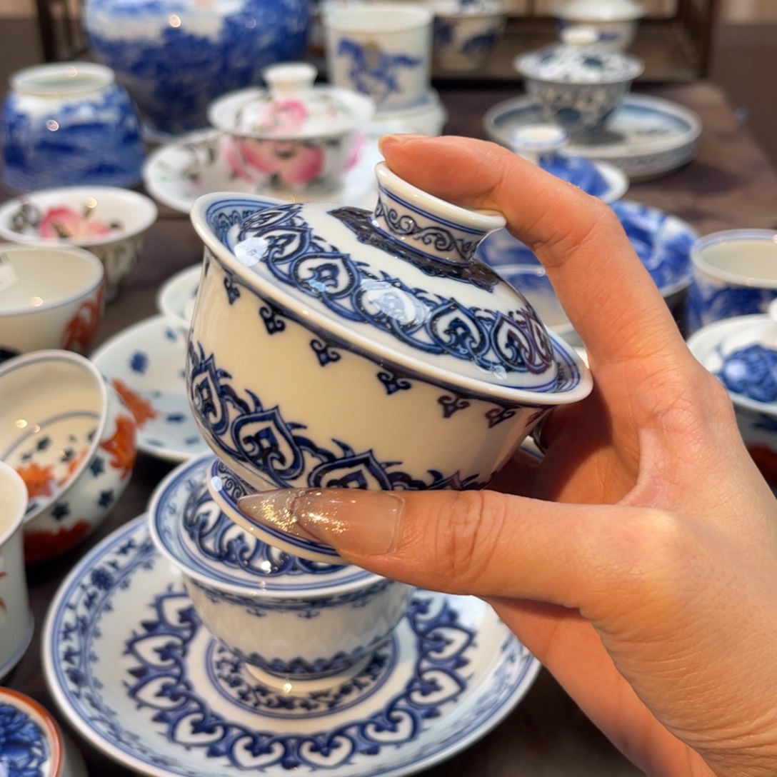 瓷片闪闪闪闪闪闪闪闪闪闪闪