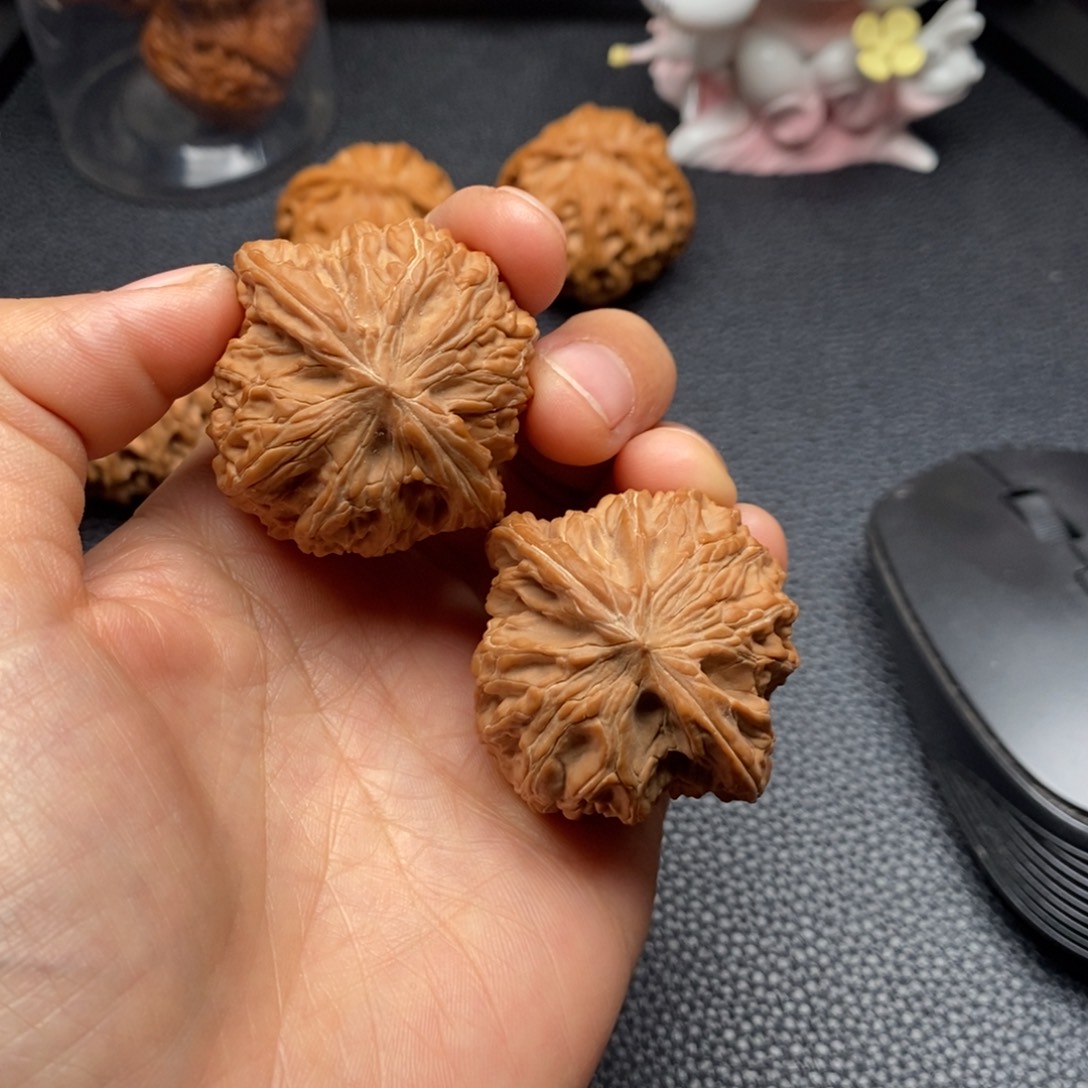 请****核桃全品磨盘11111111