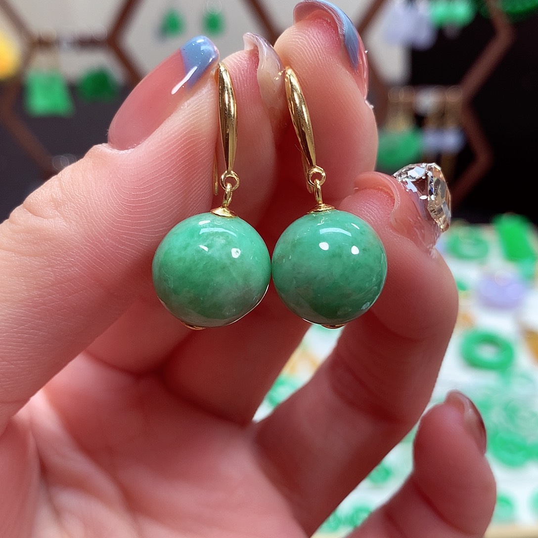 翡翠耳饰银S925镶嵌天然翡翠