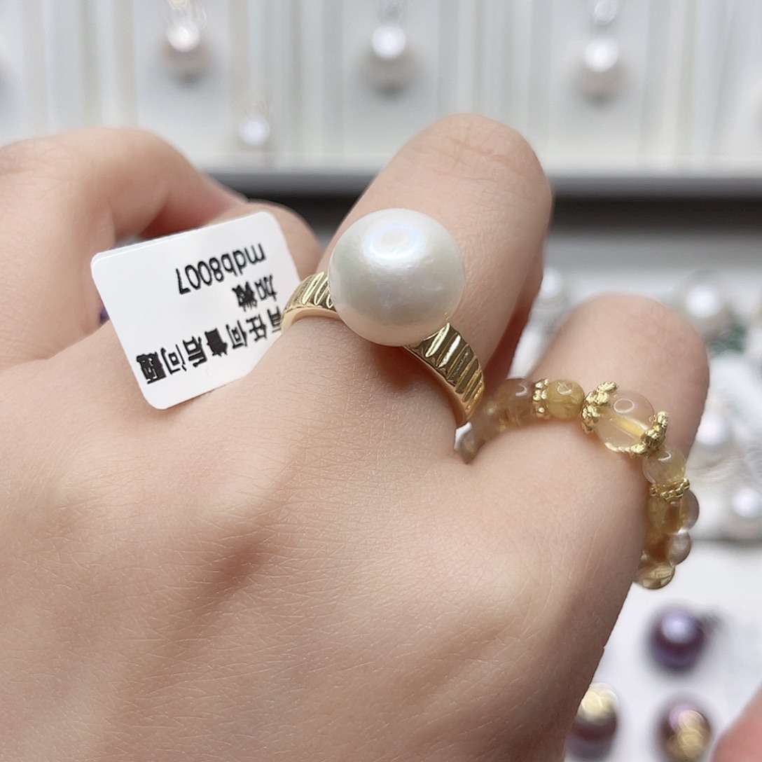 淡水珍珠颈饰未镶嵌