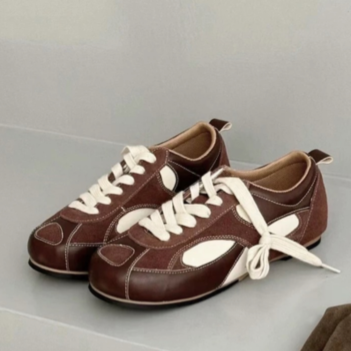 美拉德真皮爆款德训鞋低帮复古ins拼色百搭运动休闲安妮黑豹女鞋