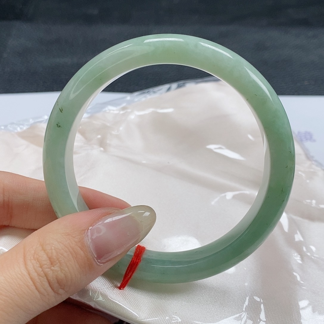 【闪购商品】翡翠未镶嵌手镯266号