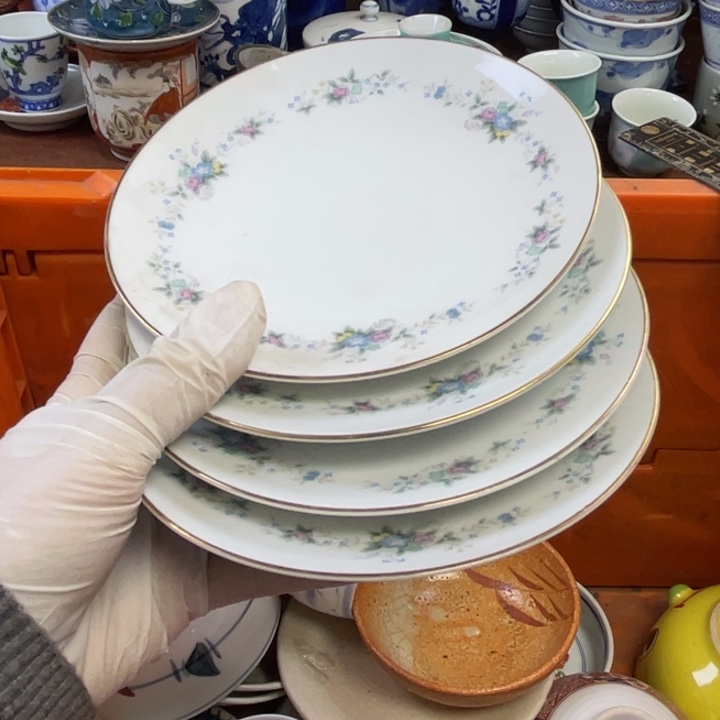 陶瓷他家瓷器真美…开播了