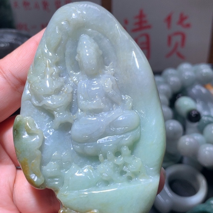 翡翠未镶嵌颈饰保真天然A货翡翠