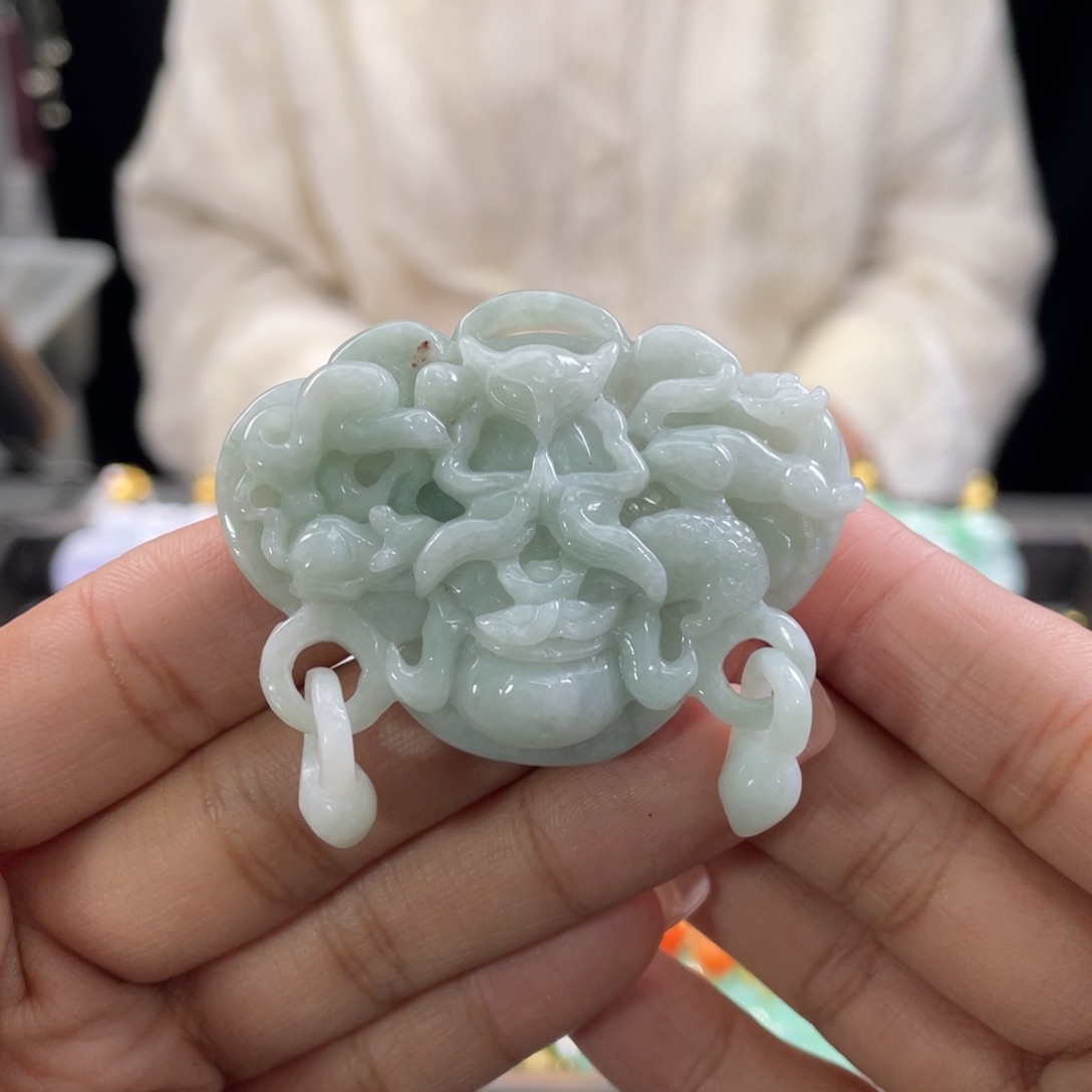 翡翠颈饰未镶嵌代编织