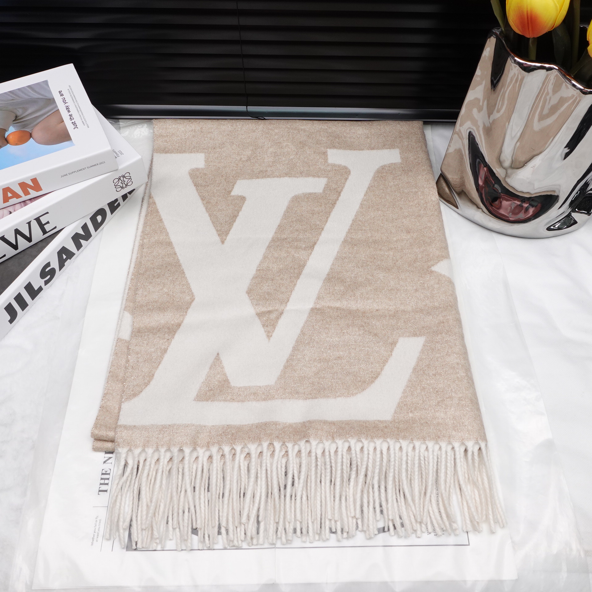 95新 LouisVuitton/路易威登 /围巾/T10169227