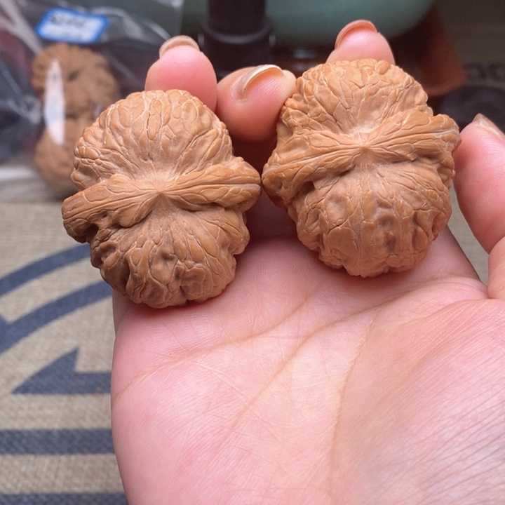 猴头核桃吊坠3111号元宝44克重52.1g