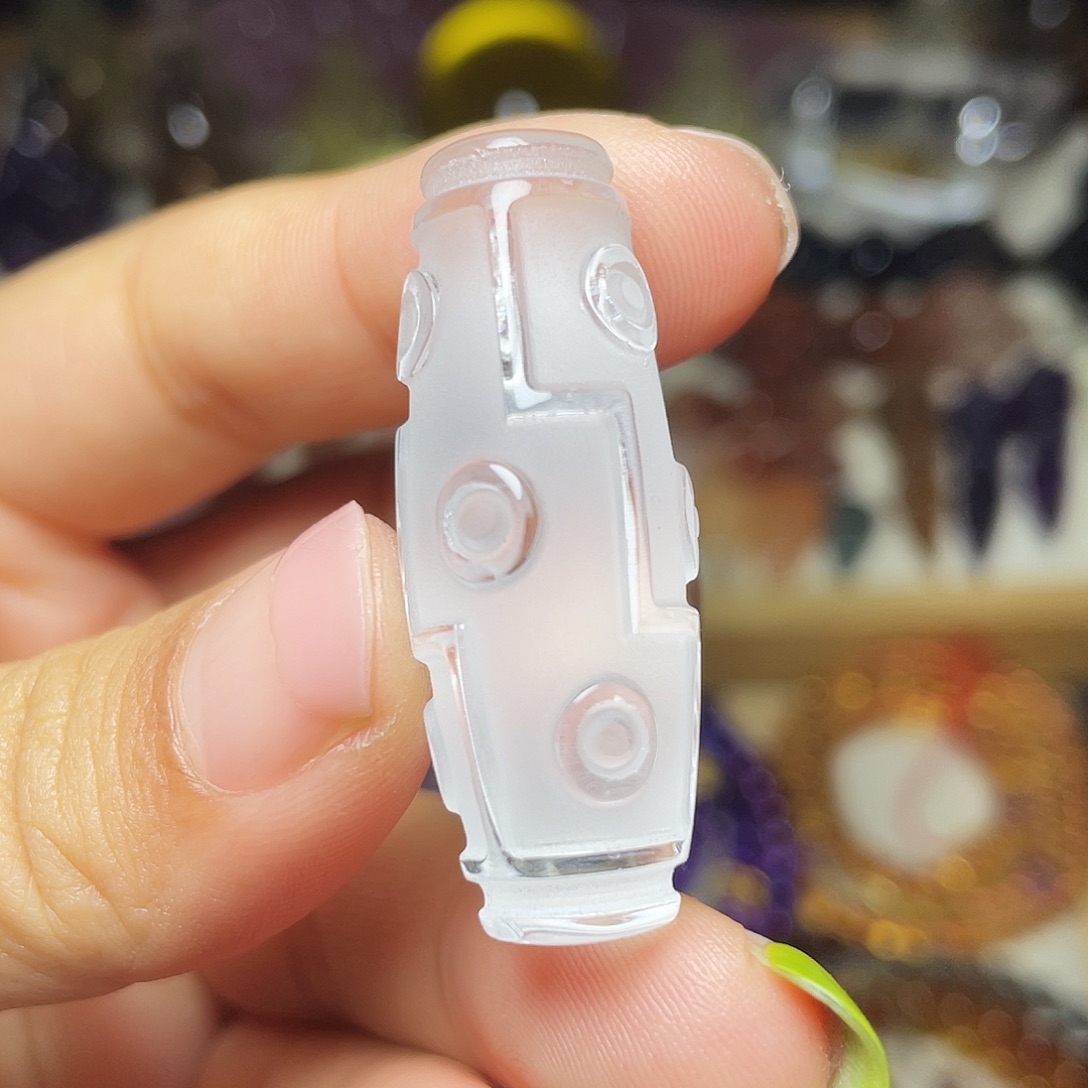 未镶嵌水晶颈饰吊坠