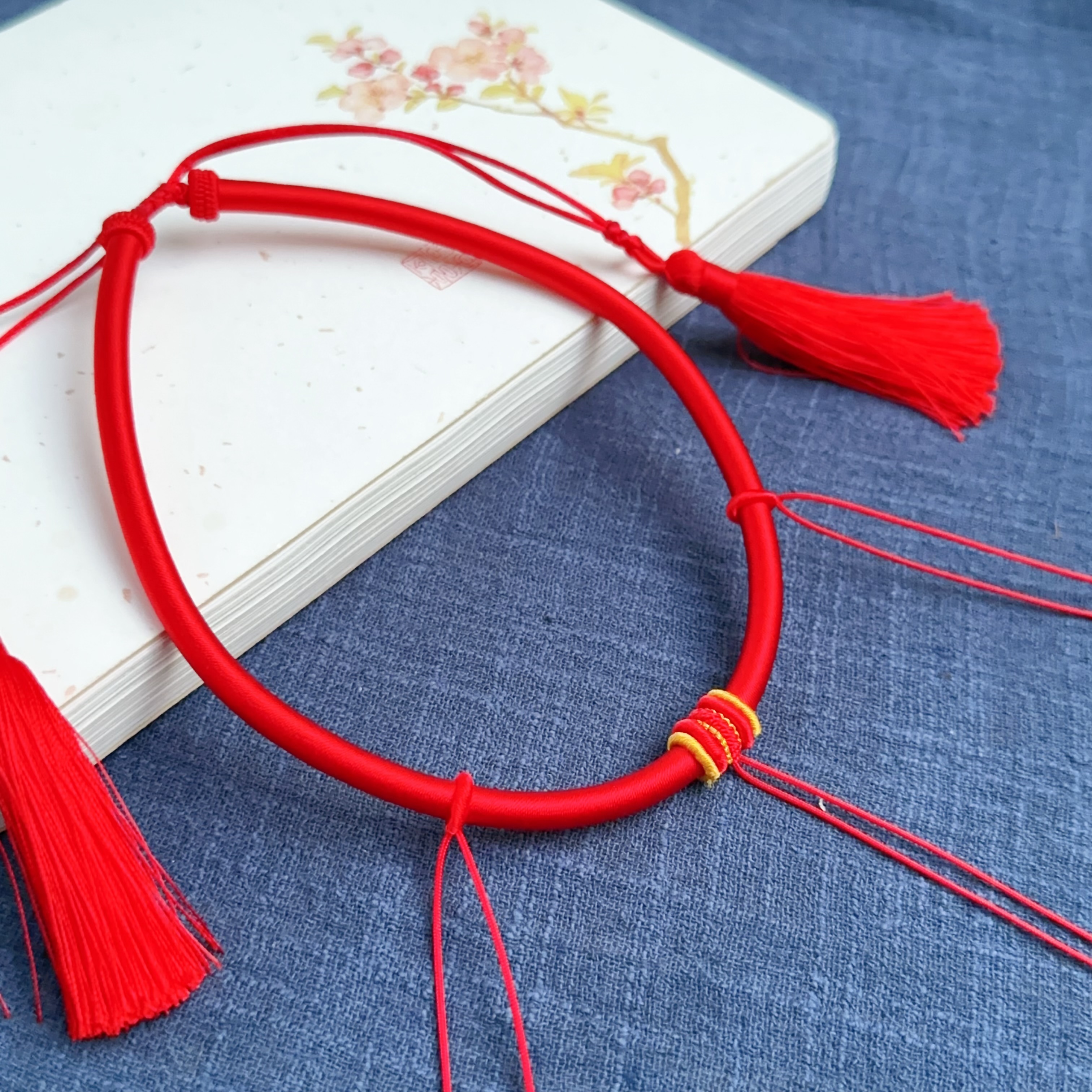 手工编织宝宝项链儿童绳挂金锁百岁红绳项链婴儿项圈上档次编绳款