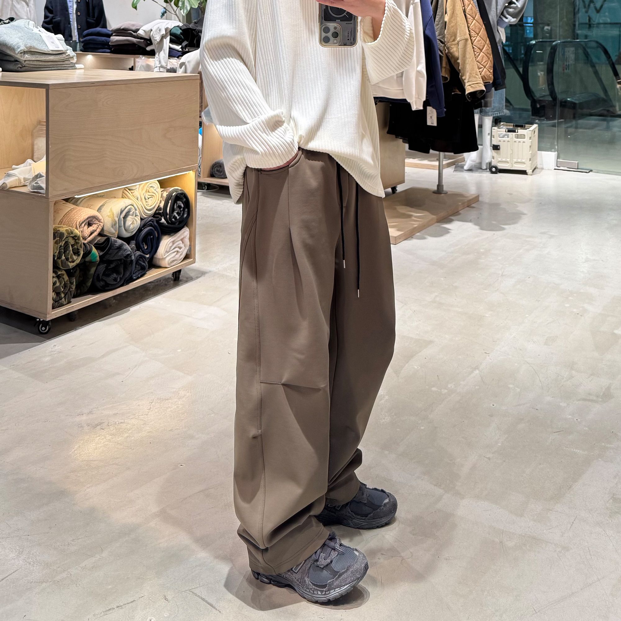 秋冬新款质感加厚复合高品质立体长裤保暖日系简约卫裤 LF25379