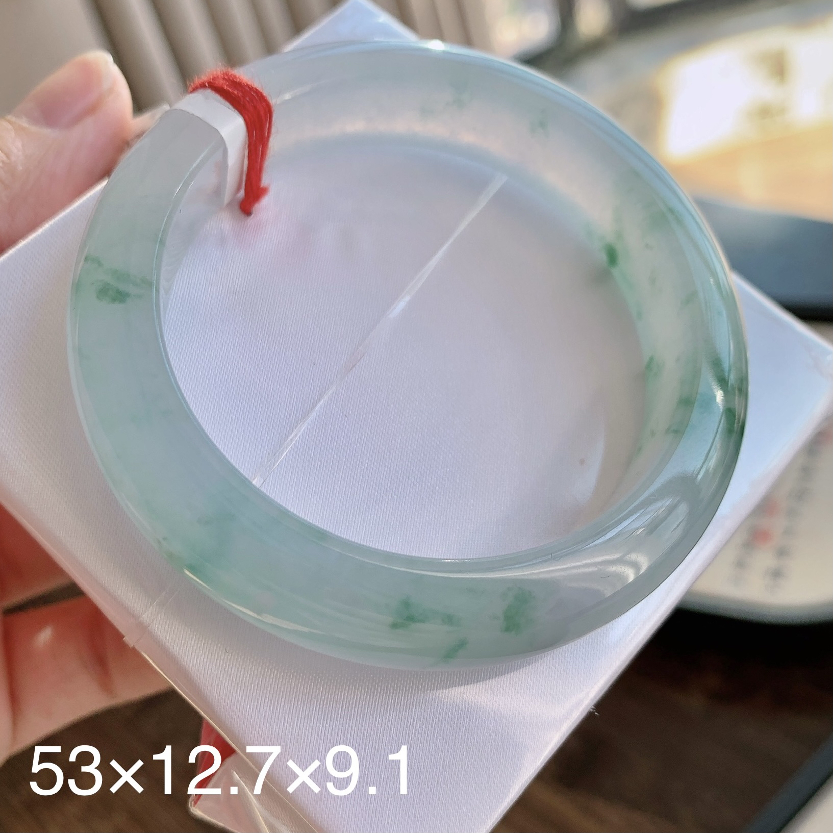 缅甸天然A货翡翠52-53圈口冰种晴水飘蓝花起光起胶正圈手镯0258