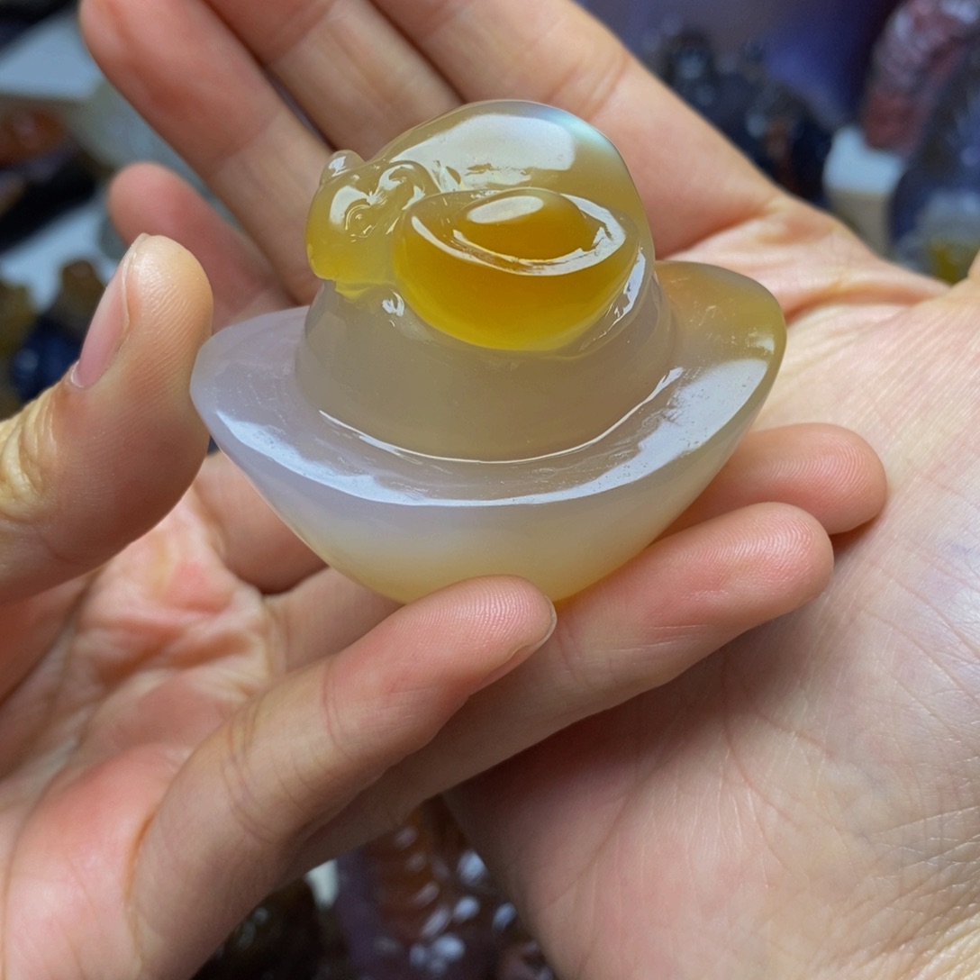 玛瑙/玉髓手把件未镶嵌