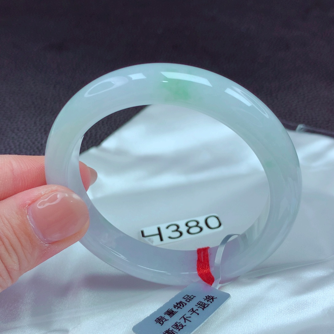 翡翠手镯未镶嵌手镯88